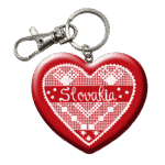 Drevená kľúčenka