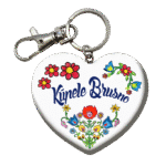 Drevená kľúčenka