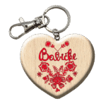 Drevená kľúčenka