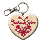 Drevená kľúčenka