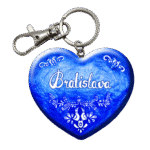 Drevená kľúčenka