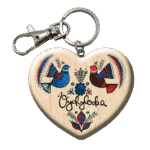 Drevená kľúčenka