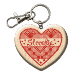 Drevená kľúčenka