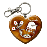 Drevená kľúčenka