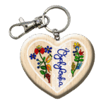 Drevená kľúčenka