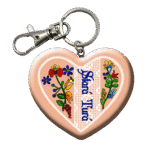 Drevená kľúčenka