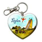 Drevená kľúčenka